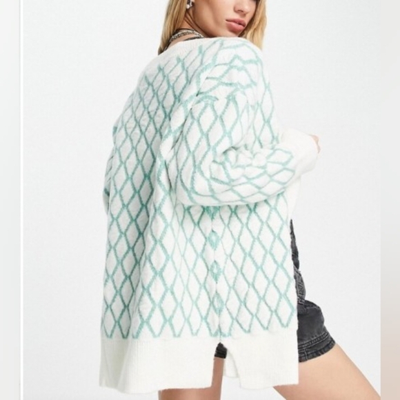 Asos Topshop knitted diamond cardi in ivory and green Size 4-6 - Picture 3 of 13